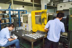 壓鑄公司必讀，壓鑄工藝的實現(xiàn)時的一些問題